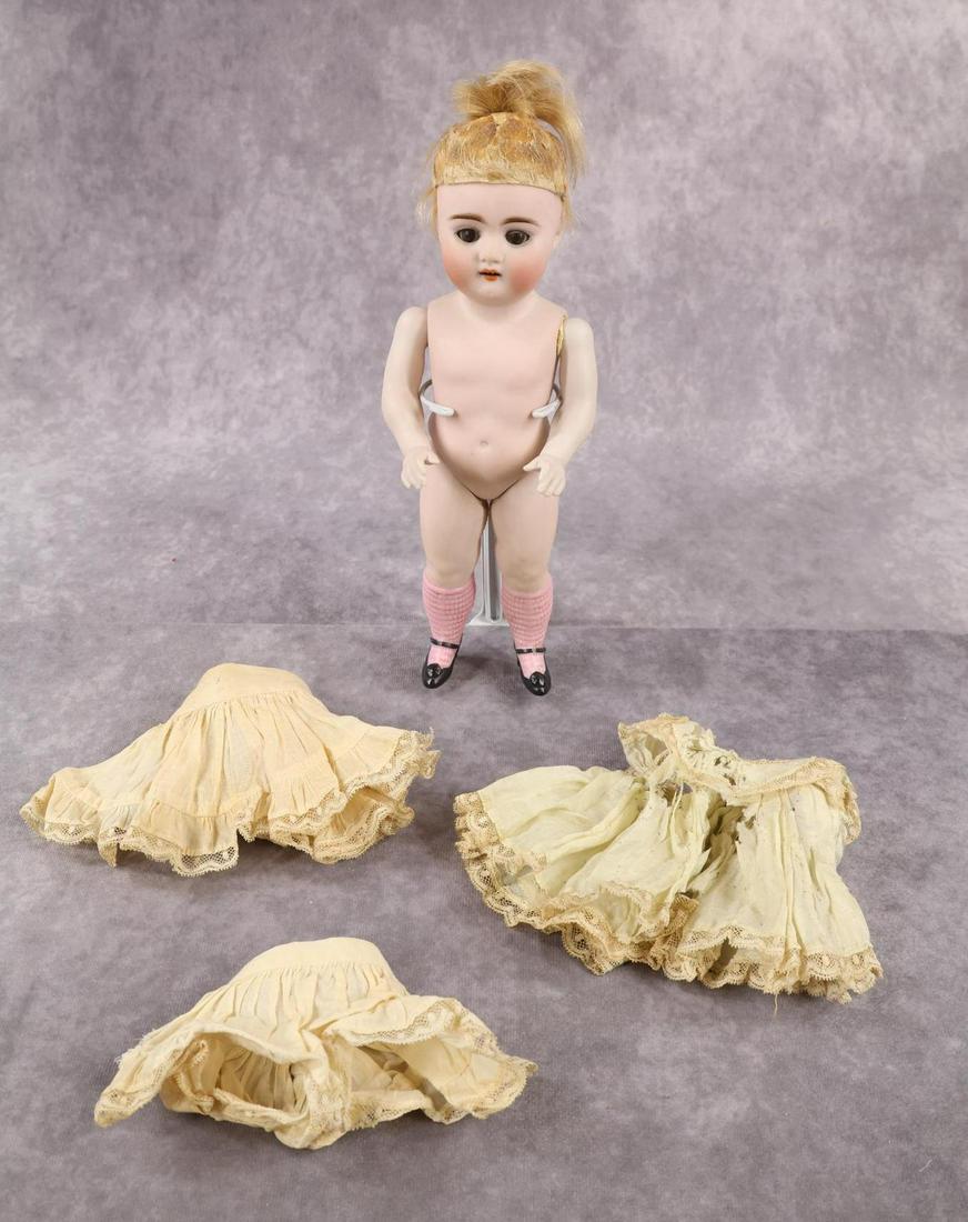 ALL BISQUE DOLLS. (1 of 14)