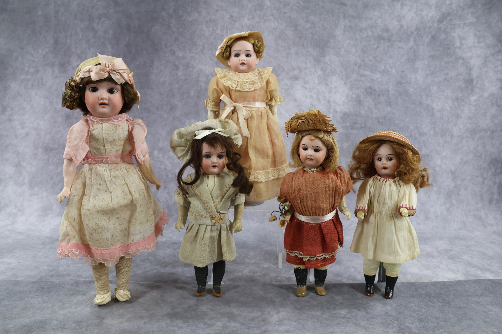 GERMAN BISQUE DOLLS, 12" UNDER. (1 of 20)