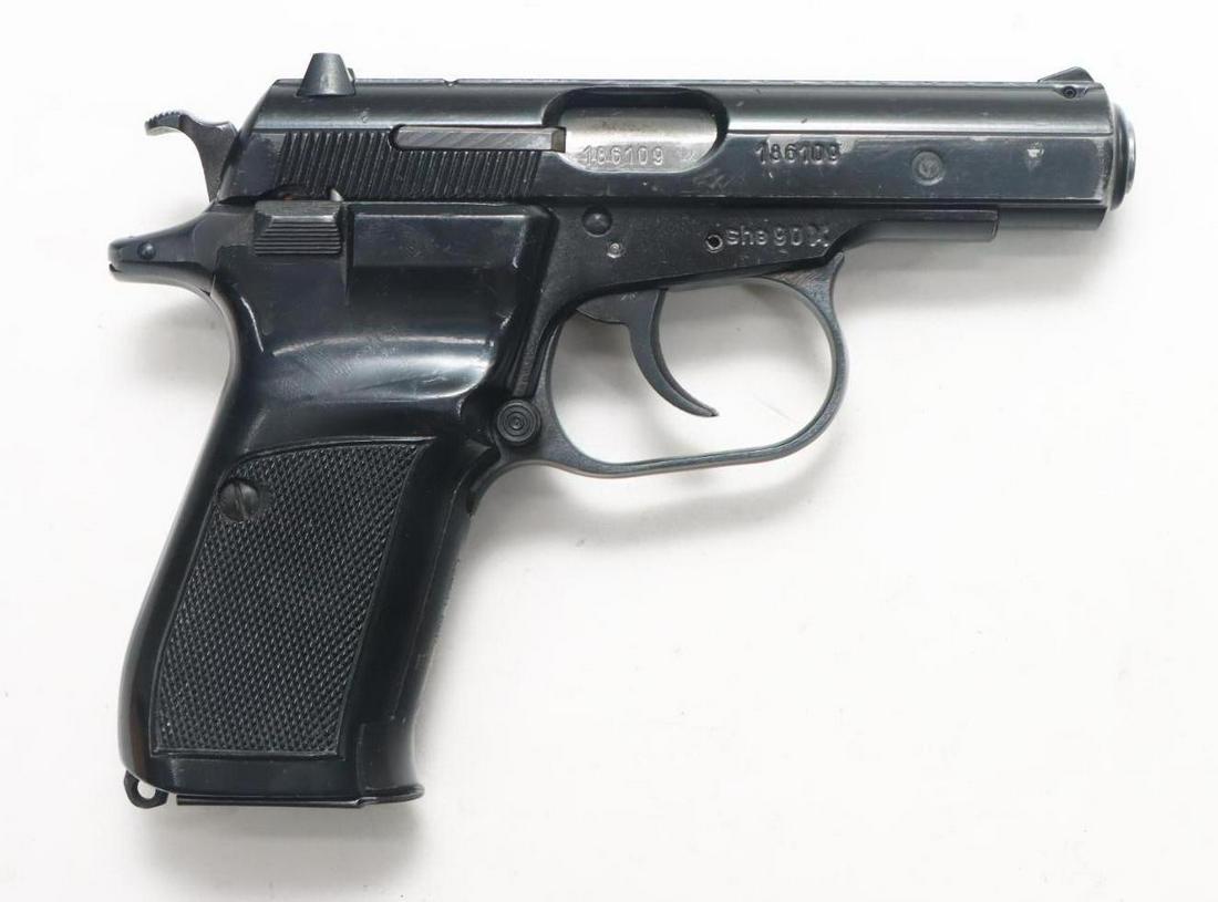 CZ/Arms CZ82 Semi Automatic Pistol: 9x18 (Makarov) 3 3/4" bbl, SN186109. 95% black finish shows average handling with a few small areas of loss on right side of slide and crisp edges, good bore, right side of frame marked she 90 with cr