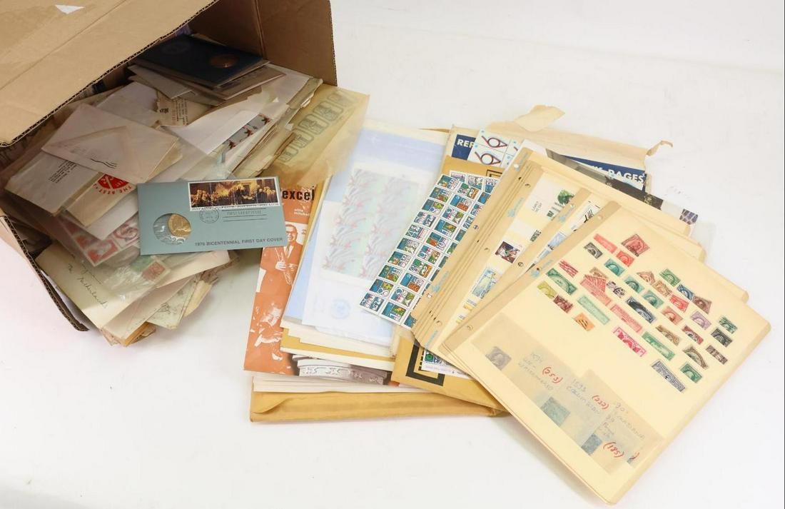 US Stamps Mix (1 of 11)