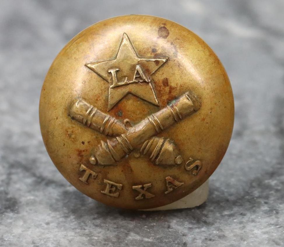 Pre-Civil War Period Republic of Texas Light Artillery Coat Button (1 of 2)