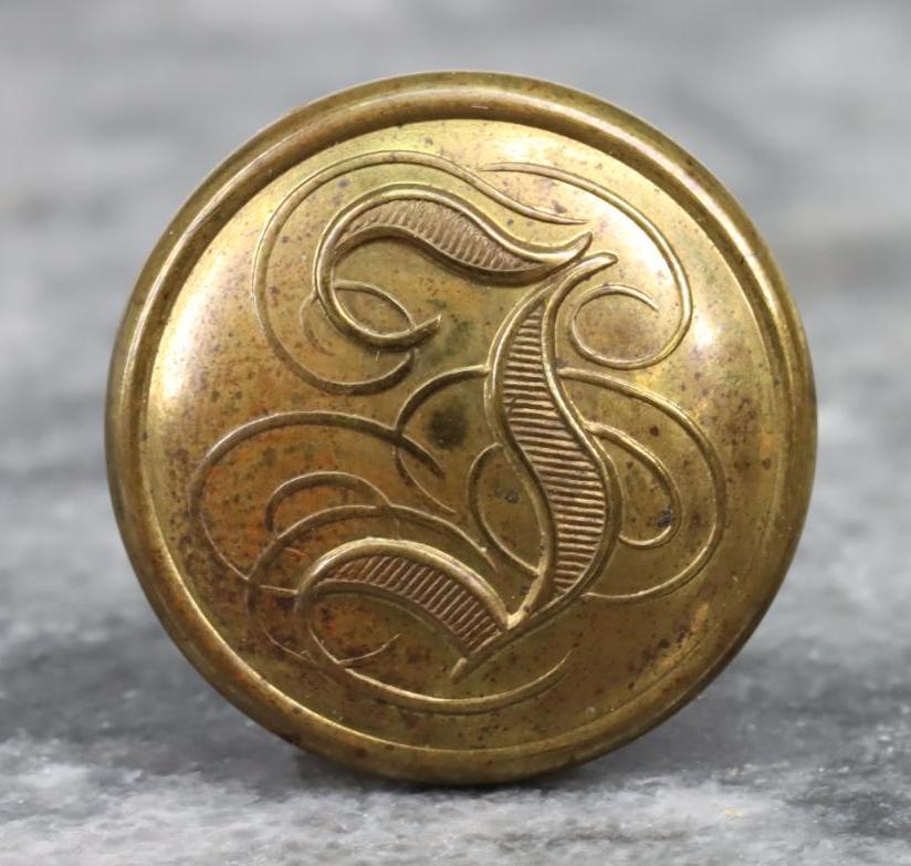Confederate Infantry Coat Button (1 of 2)