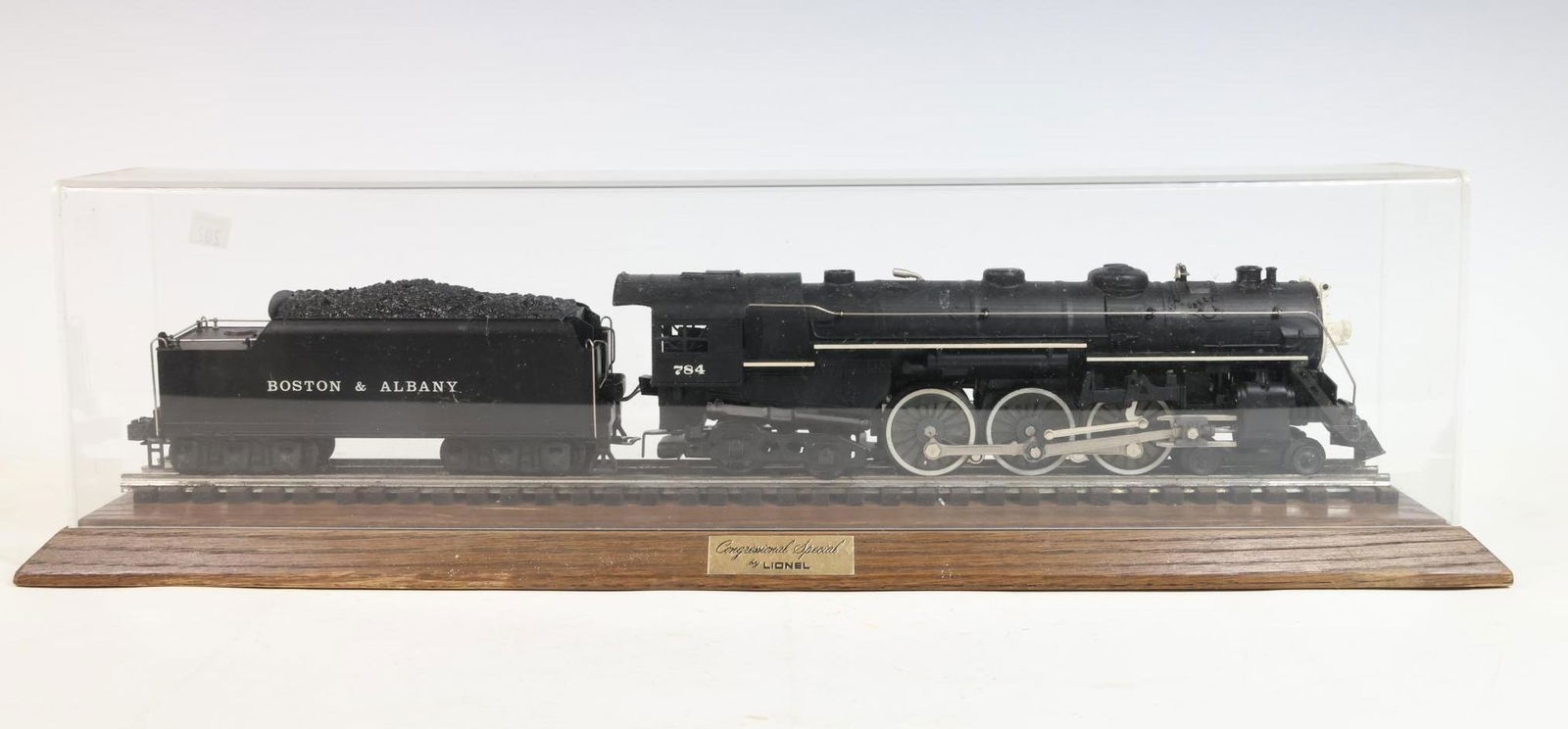 Lionel Steam Locomotive (1 of 15)