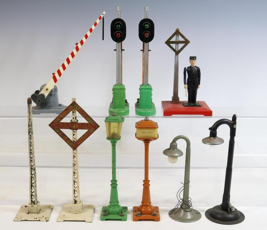 Lionel Accessories (1 of 10)