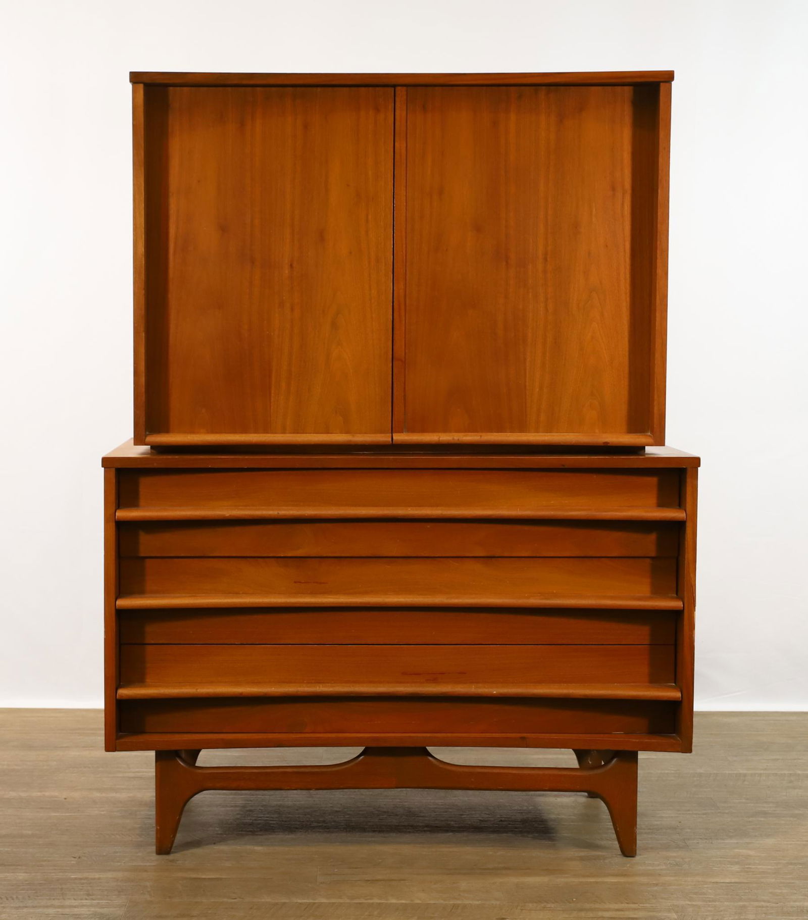 Young Manufacturing Teak High Chest (1 of 20)