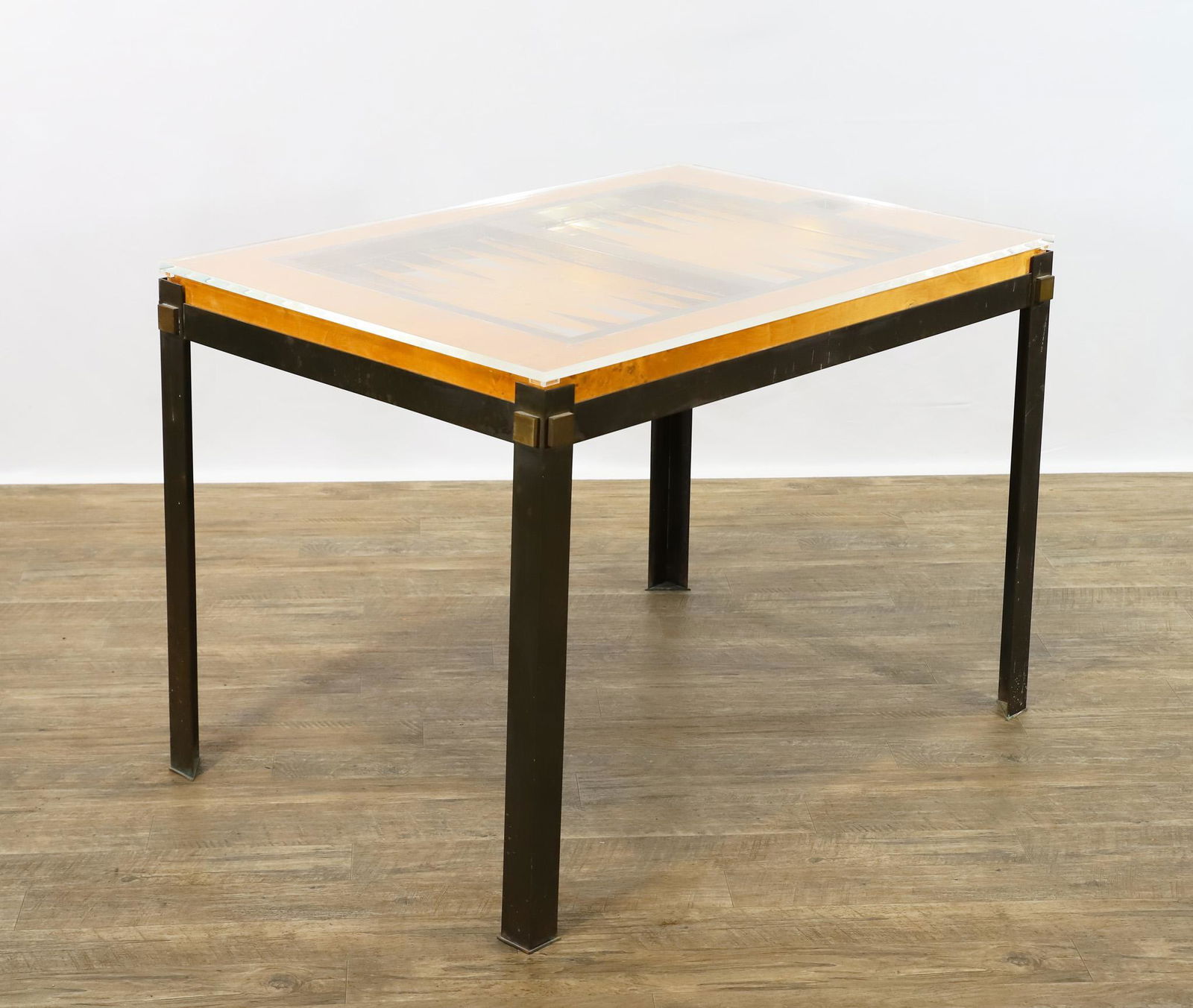 Serge Mourreau for Tommaso Bari Backgammon Table (1 of 20)