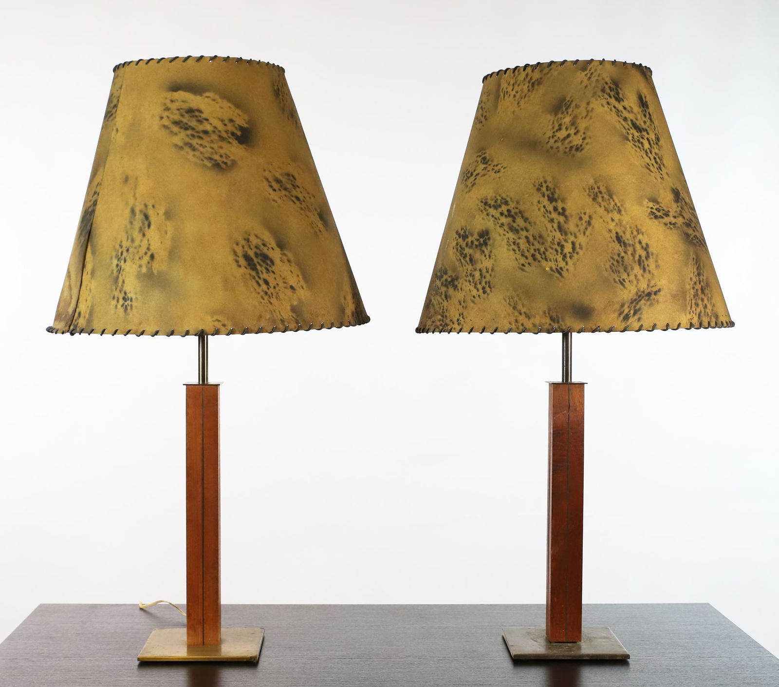 Walter Von Nessen Table Lamps (1 of 20)