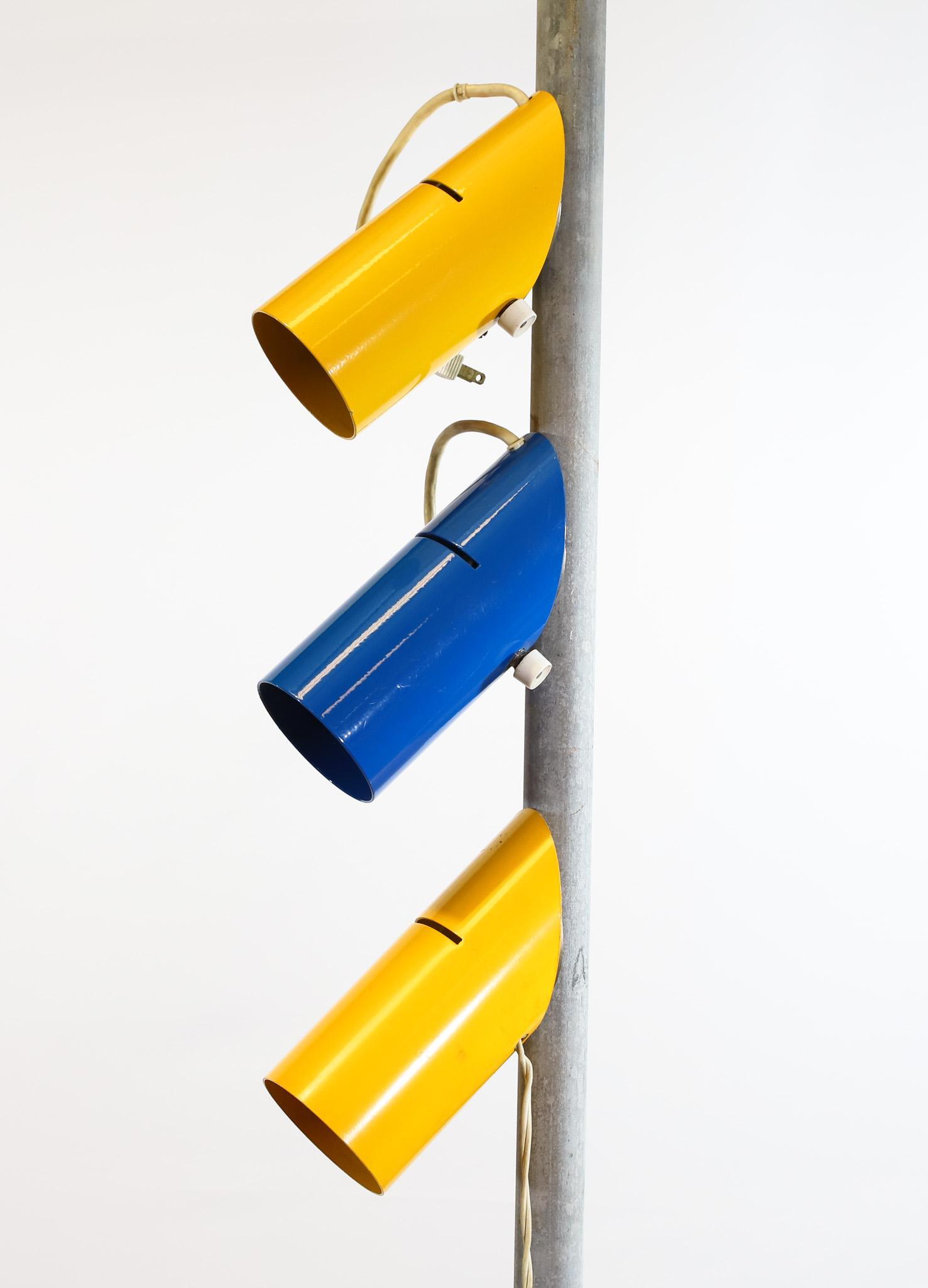 Painted Enameled Magnetic Track Style Lights (1 of 7)