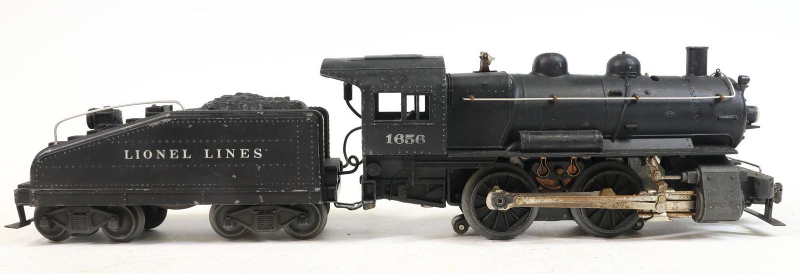 Lionel Steam Engine (1 of 13)