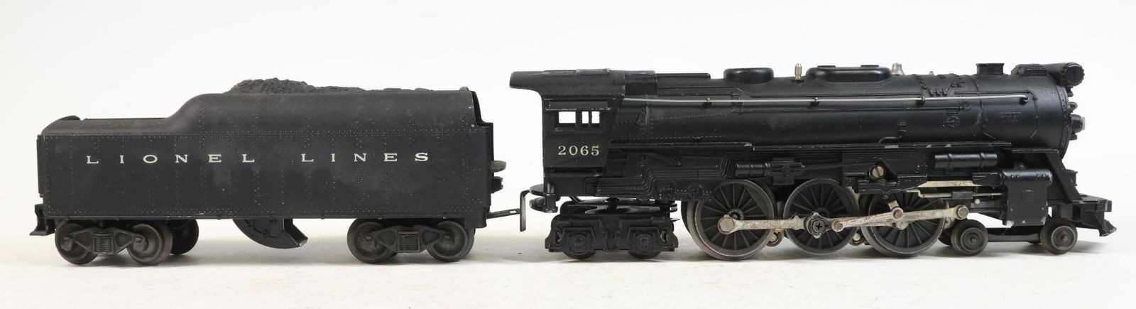 Lionel Steam Engine (1 of 14)