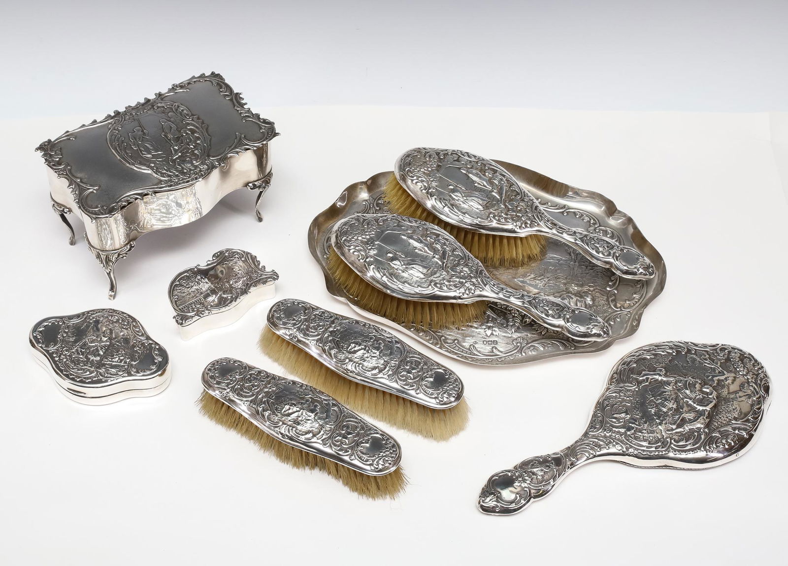 Victorian British Sterling Silver Vanity Set (1 of 20)