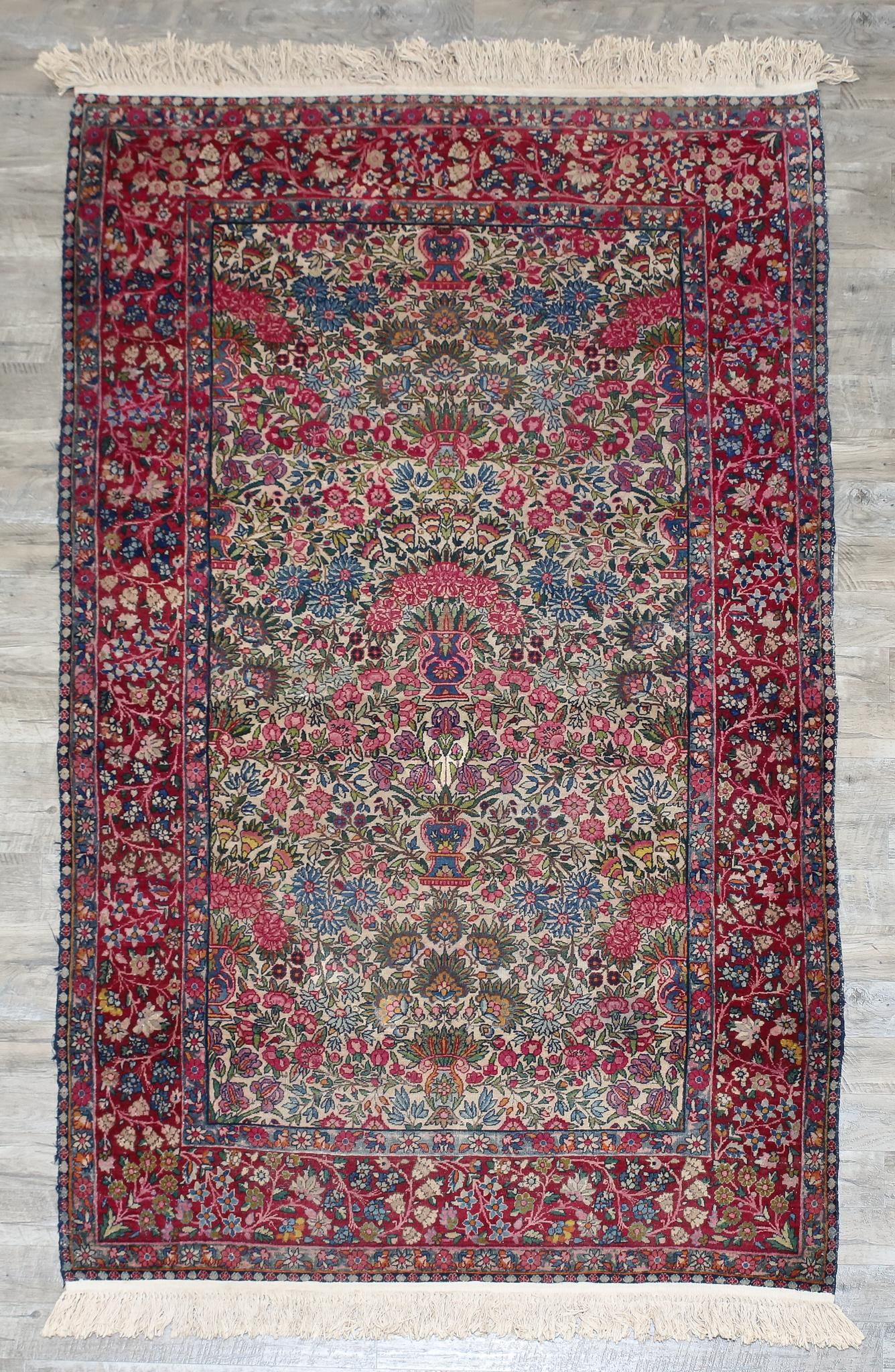 Persian Rug Auction