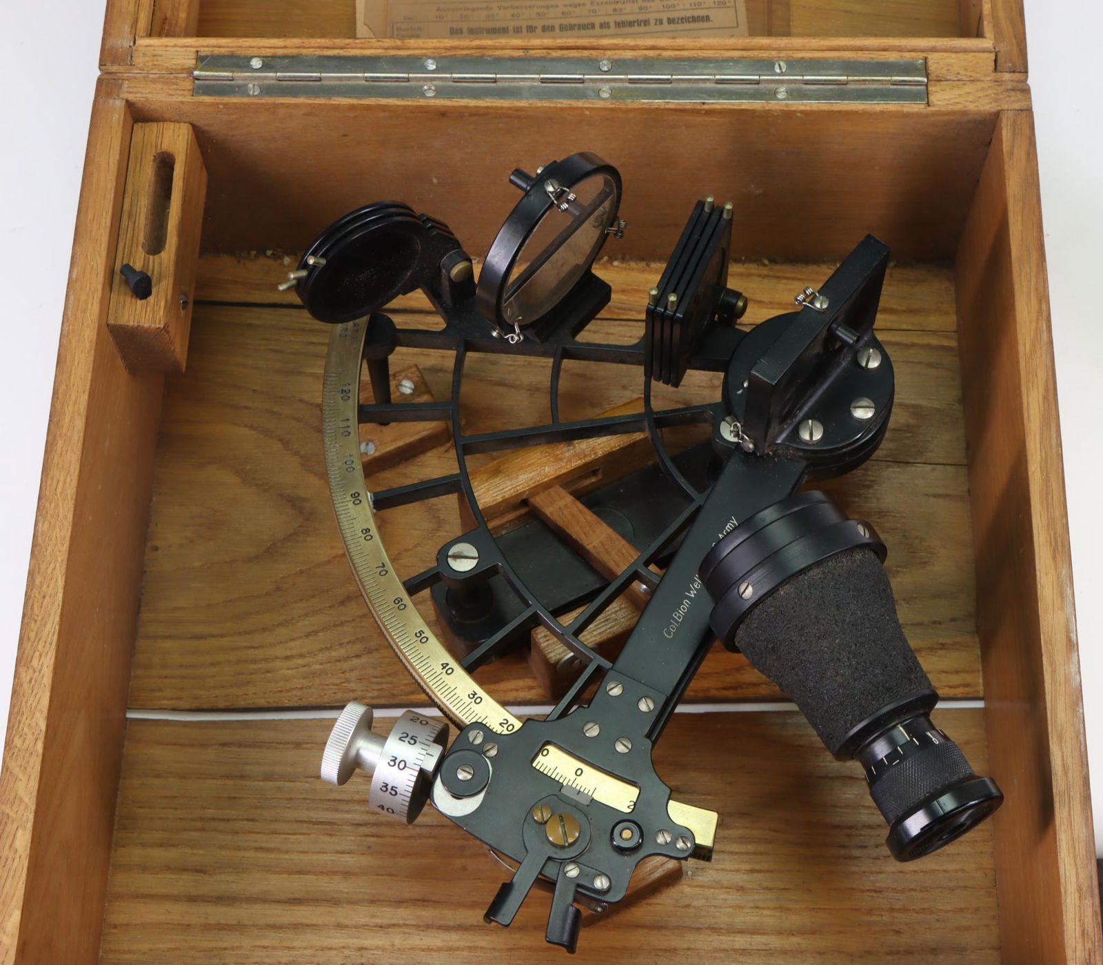 Cased Sextant with WWII Provenance (1 of 4)