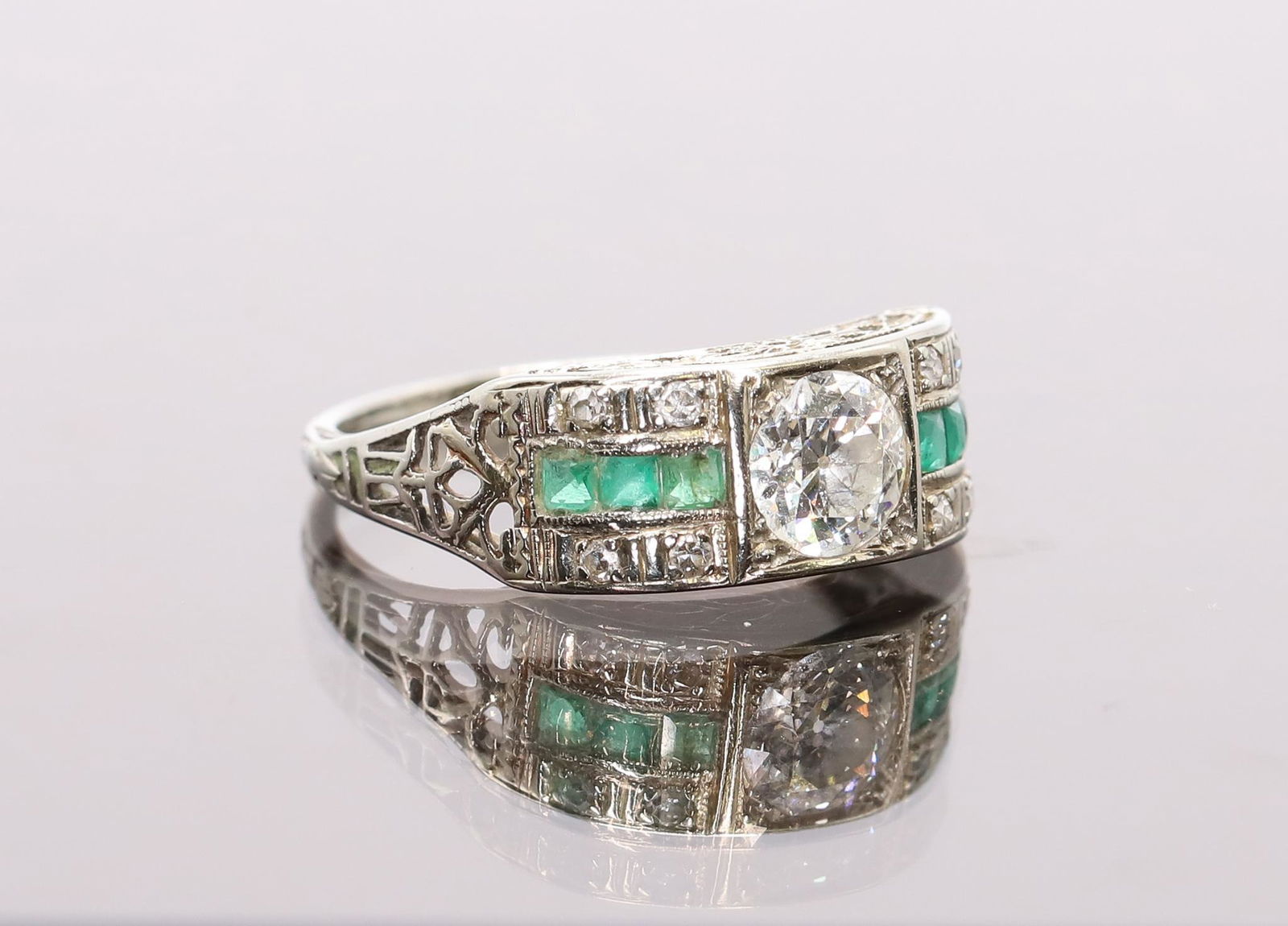 18k WG Diamond and Emerald Ring (1 of 6)