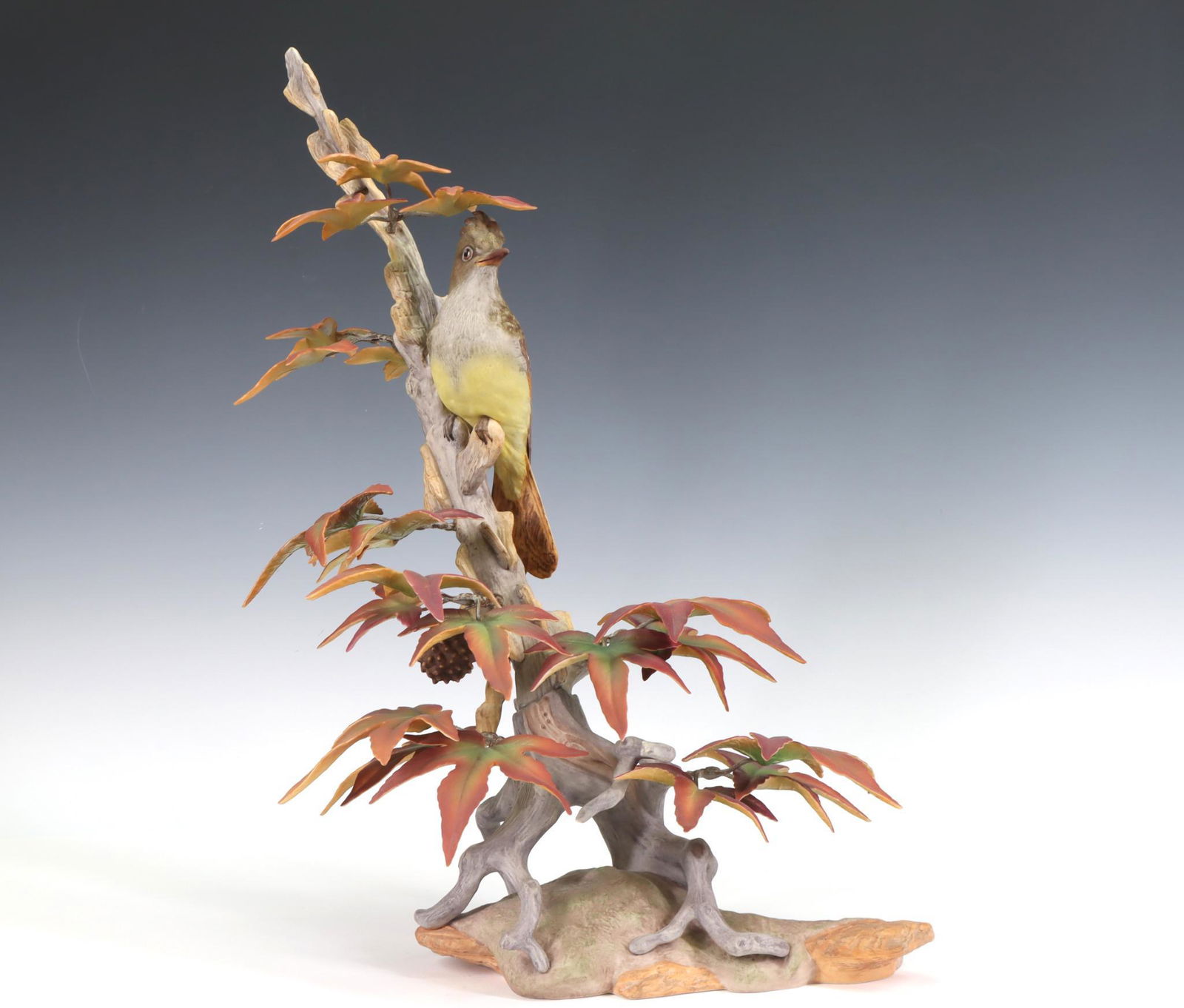 Boehm Porcelain Crested Flycatcher (1 of 3)
