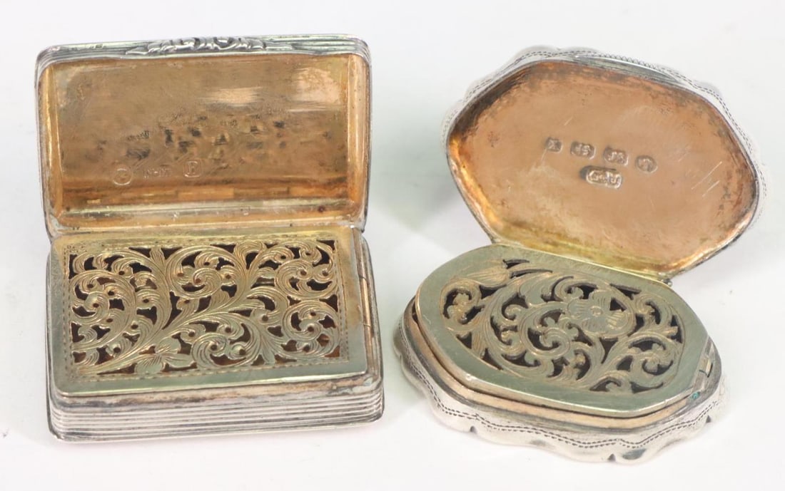 British Victorian Sterling Silver Vinaigrettes (1 of 14)
