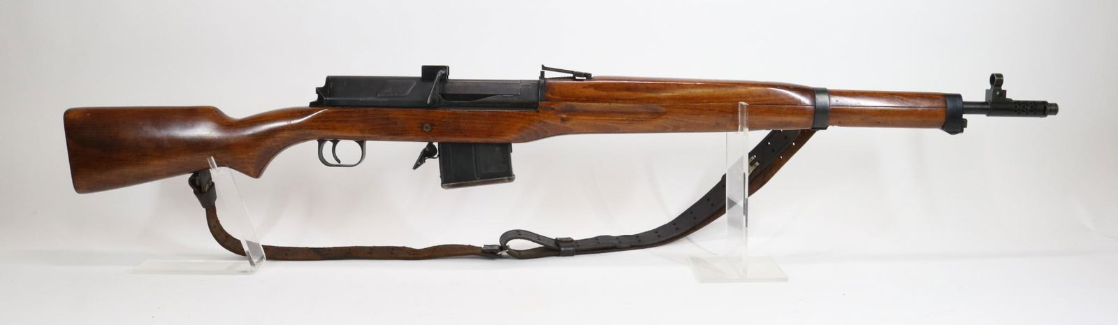 Egyptian/CAI Hakim Semi Automatic Rifle: 7.92mm, 25 3/4" bbl including flash hider, SN 4877, 98% black finish shows areas of thinning and scratches on receiver top cover, good bore, wood stock shows light handling with a small grain void on