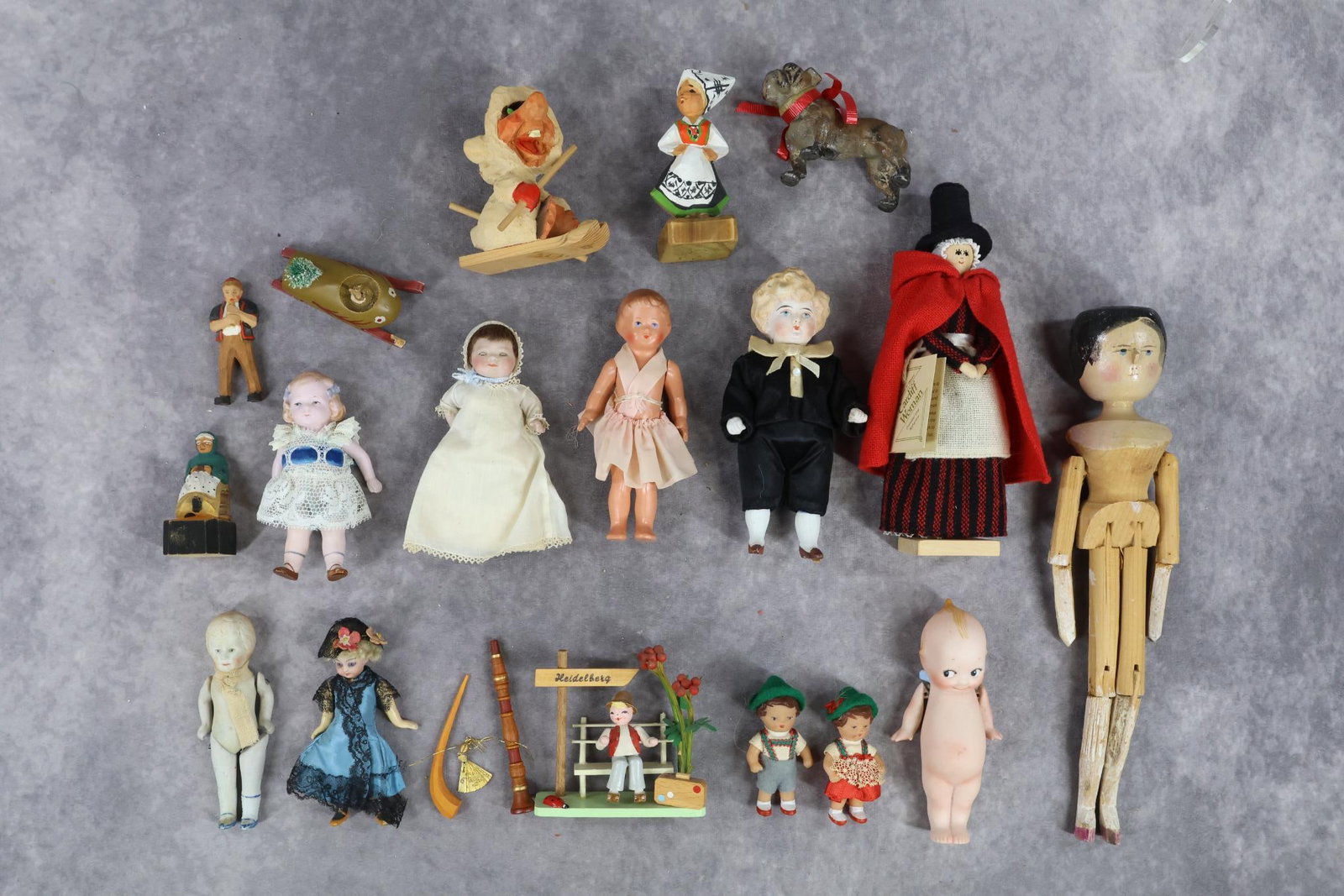 ALL BISQUES, NOVELTY ITEMS.: LOT of dolls and other vintage/antique items. Antique All bisque dolls - 5" Standing "Kewpie" marked O'NEILL on feet. (Arms have been wired to body, not strung.) 4" "Byelo" Baby with paper label on st