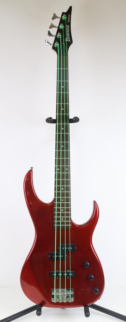 Ibanez Electric Bass (1 of 13)