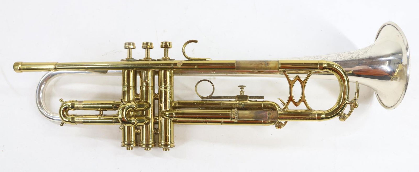 King Trumpet (1 of 13)