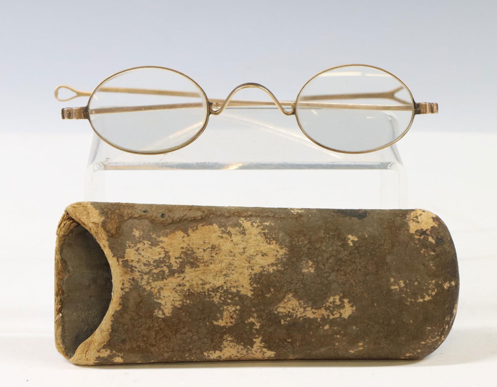 14K Gold Spectacles (1 of 6)