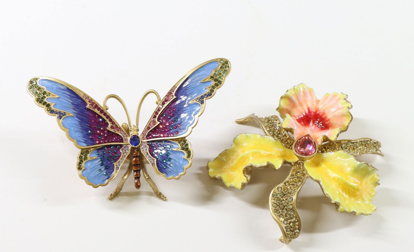 Jay Strongwater Figurines (1 of 8)