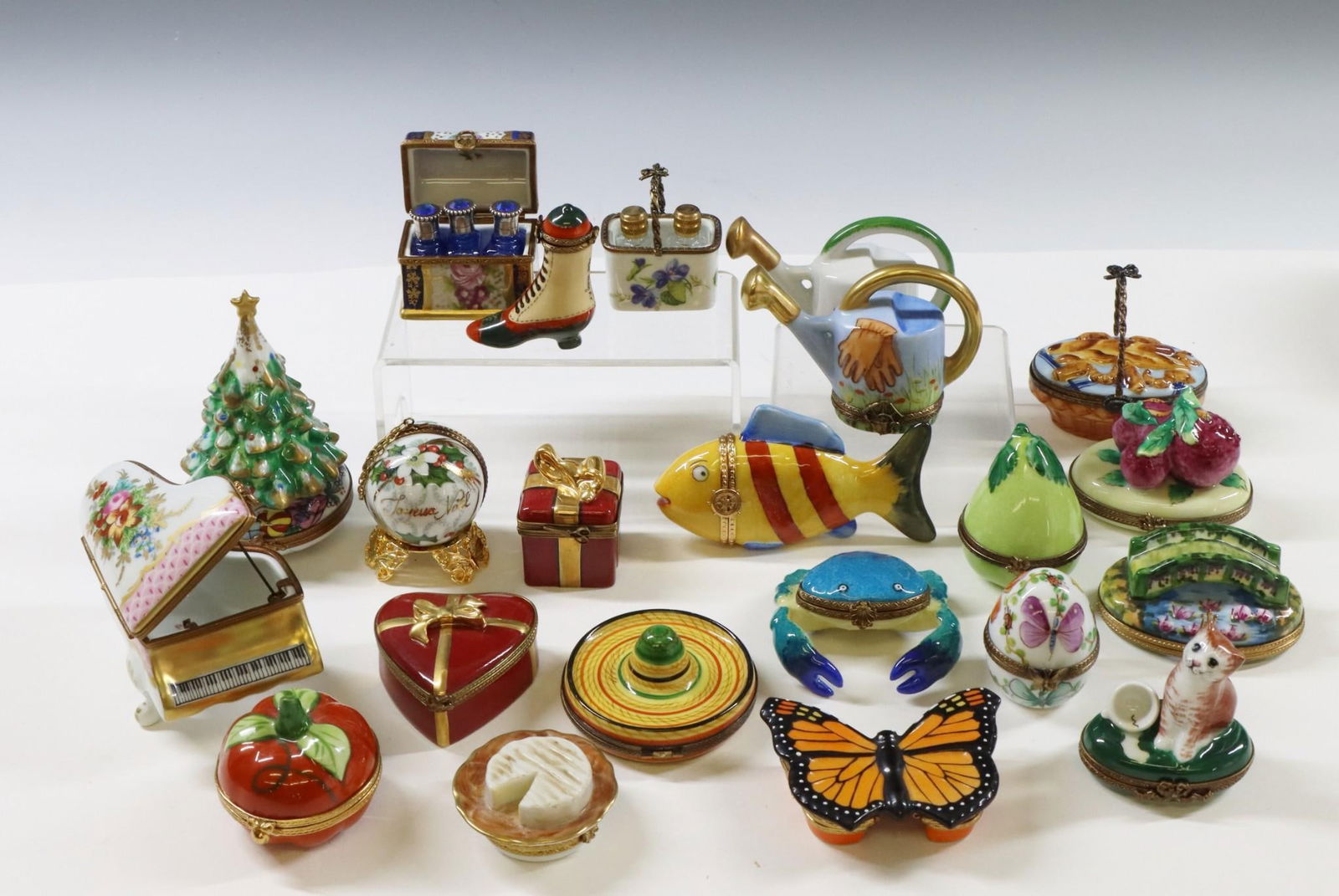 Limoges Porcelain Battersea Boxes (1 of 20)