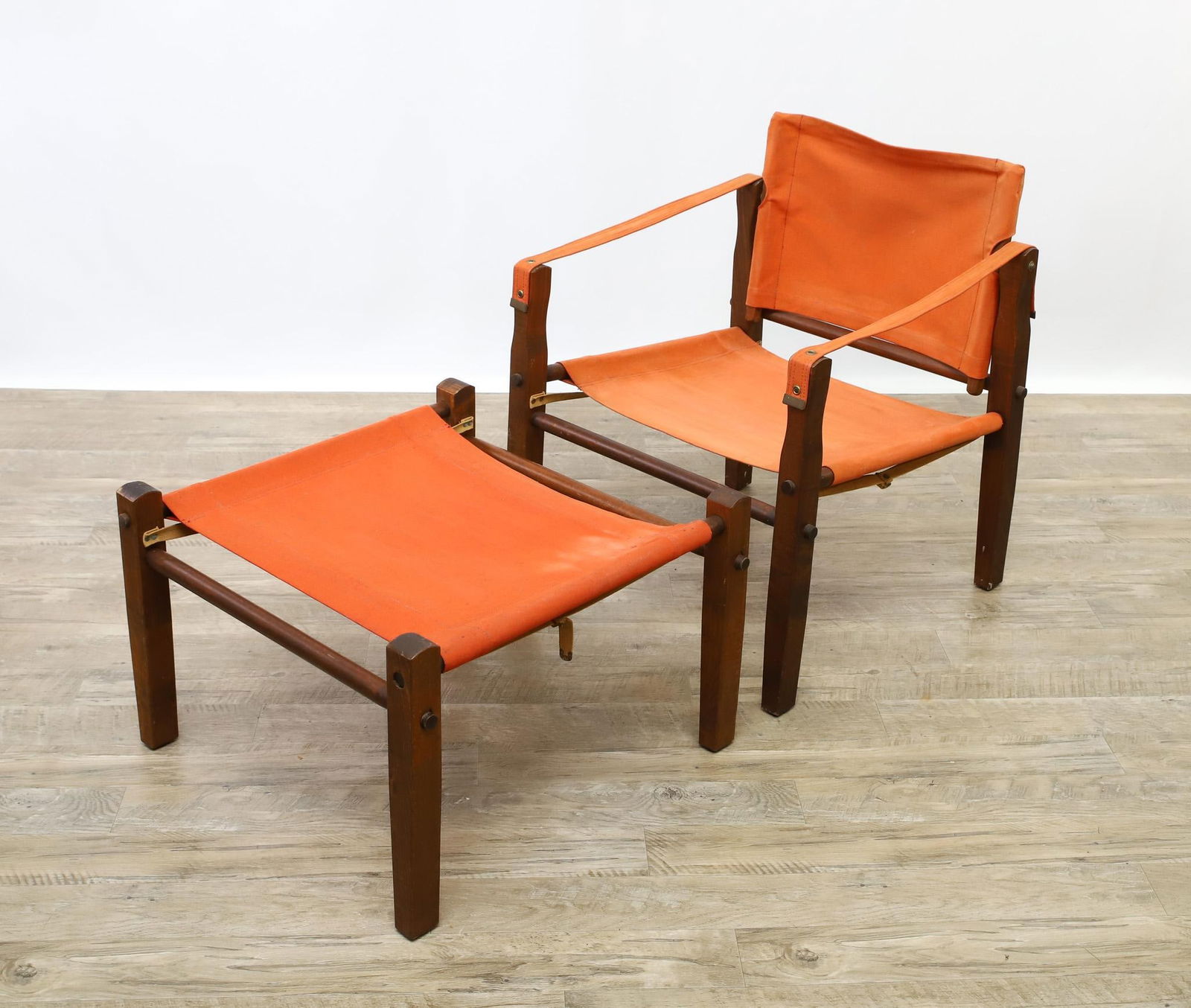 Gold Medal Folding Furniture Chair and Stool (1 of 16)