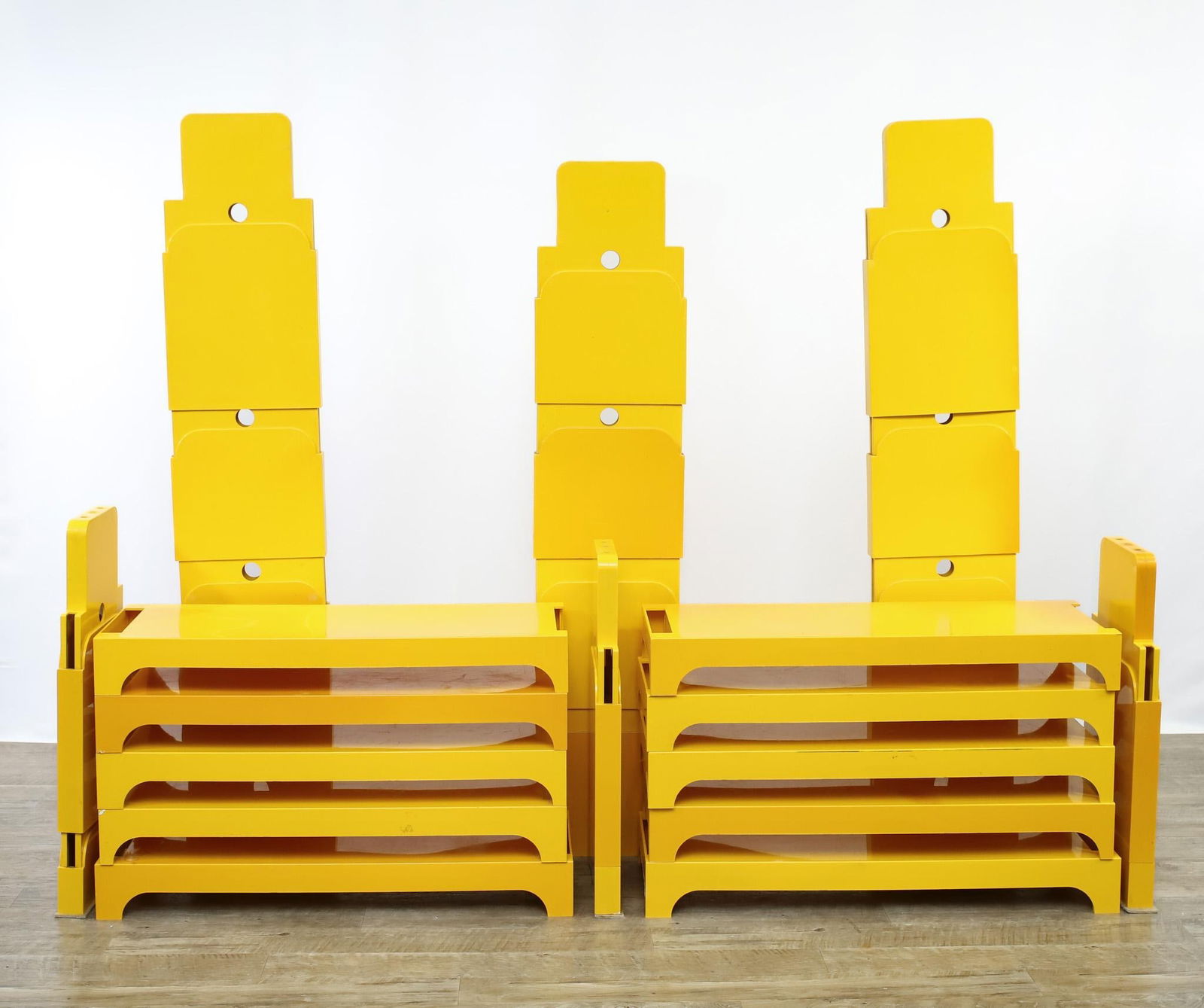 Olaf Von Bohr For Kartell Shelving Unit Auction