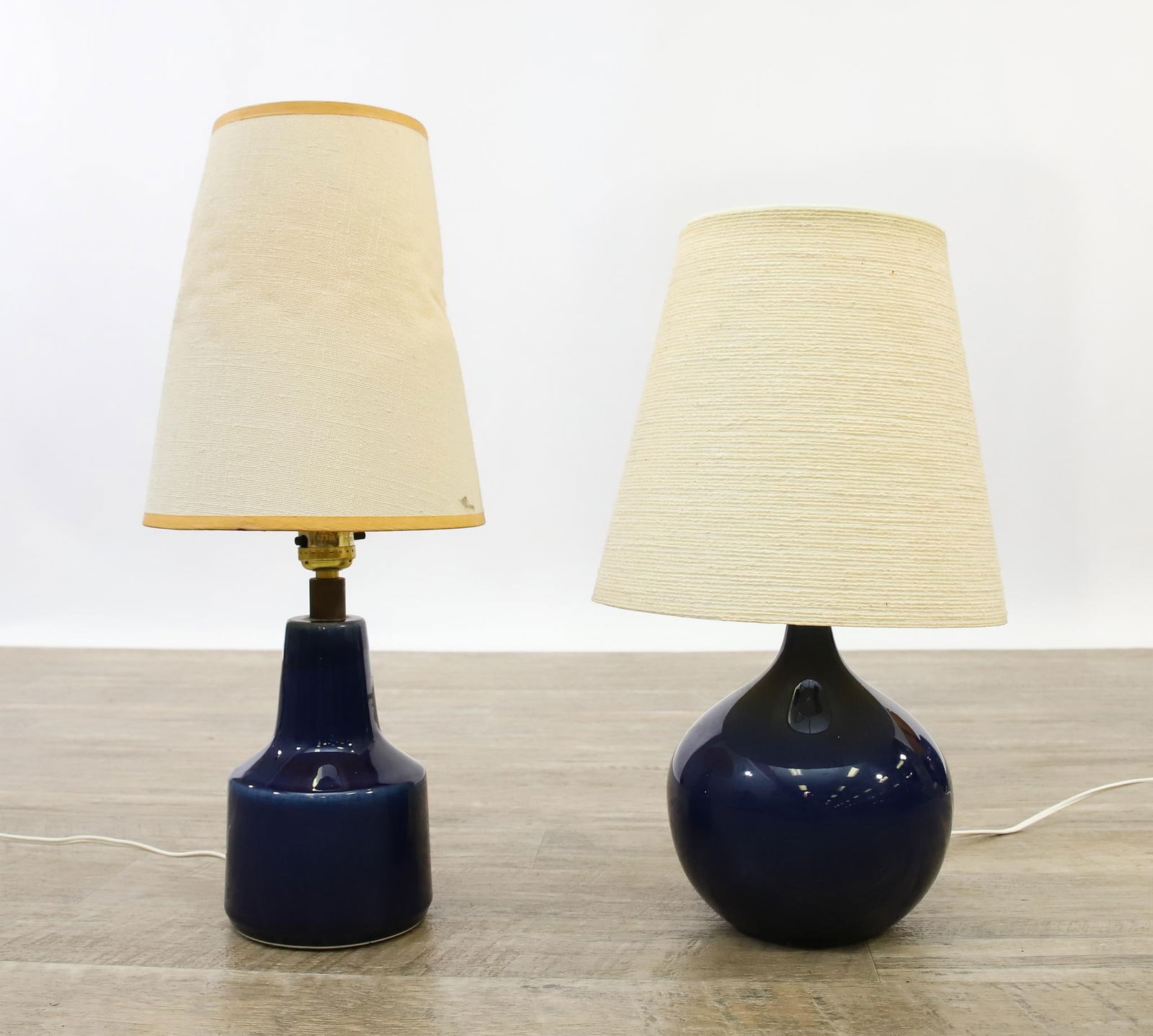 Lotte and Gunnar Bostlund Pottery Lamps (1 of 16)