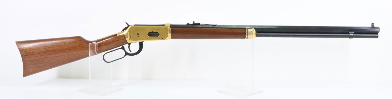 Winchester Centennial 66 Lever Action Rifle: 30-30 Win, 26" bbl, SN 62619. 95% blue finish on barrel shows moderate/heavy freckling, good bore, brass tone receiver shows fine freckling with left side steel saddle ring, right side barrel flat eng
