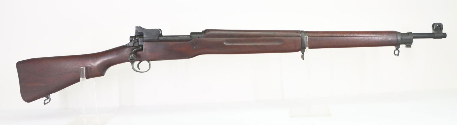 Remington Model Of 1917 Bolt Action Rifle: 30-06, 26" bbl, SN 350533. 98% blue finish shows thinning on crisp edges, good bore, ME gauge reads .3000, muzzle marked R flaming bomb 5-18, receiver marked with flaming bomb on left side and 2 eagle