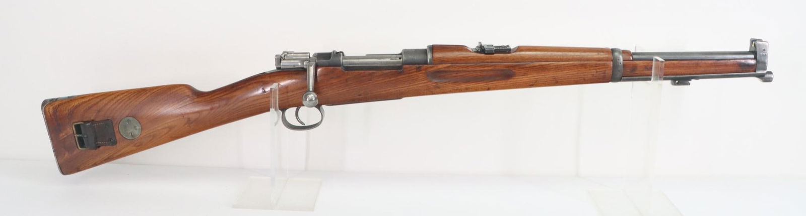 Swedish Carl Gustafs Stads M1894 Carbine Bolt Action Rifle: 6.5x55, 17 3/4" bbl, SN 28206. Gray patina, good bore, guarded front sight with flip up rear ladder, receiver ring dated 1904, steel barrel band with sling loop on left side, matching numbers on recei
