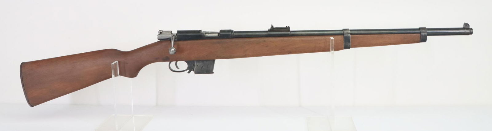 Spanish /CAI Destroyer Carbine Bolt Action Rifle: 9mm Bergmann/9x23mm Largo, 21 1/2" bbl, SN 40093. 95% blue finish shows general thinning giving a slightly mottled appearance, good bore, rear sight missing elevator, left side steel sling loops, wood
