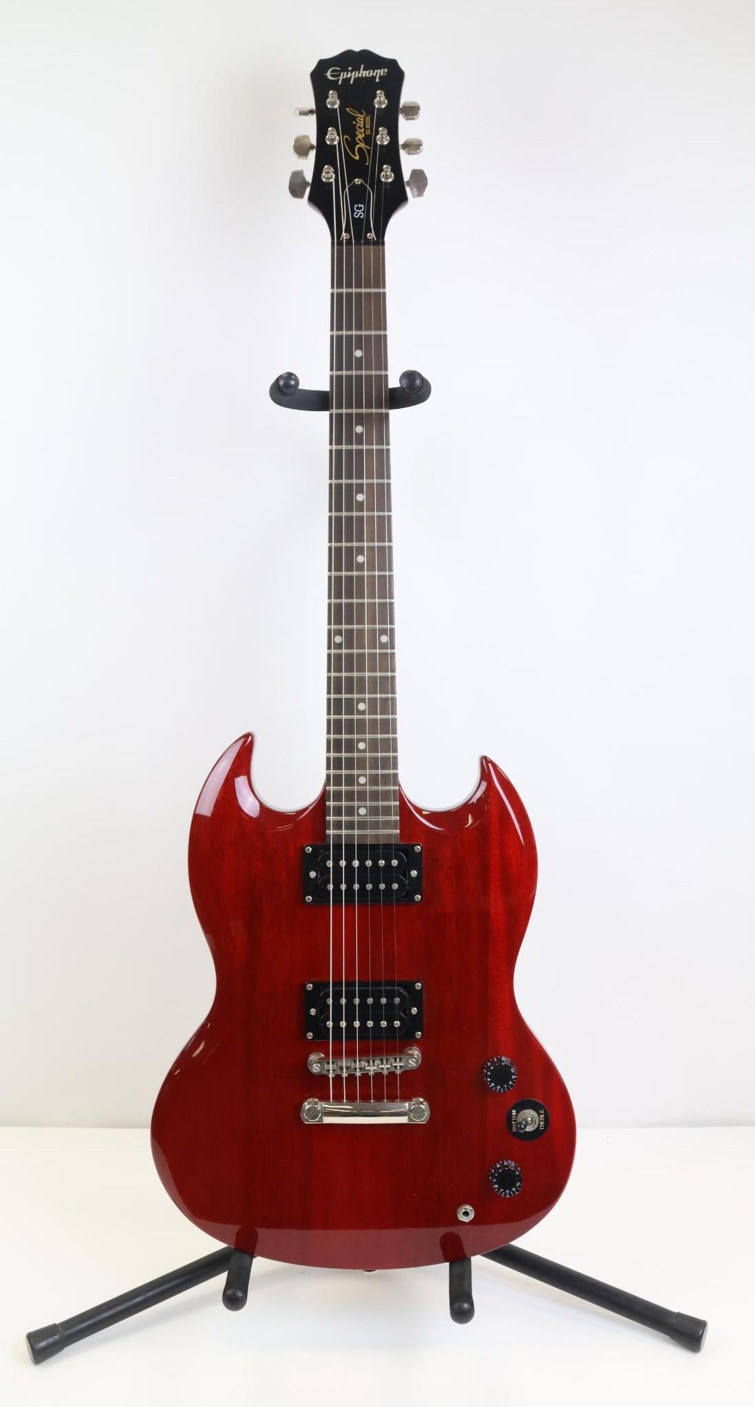 Epiphone Electric Guitar (1 of 13)