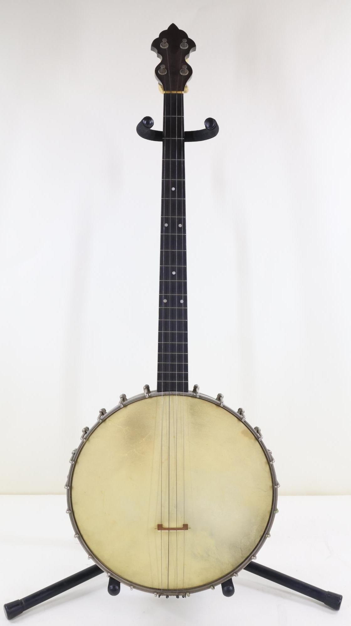 Weymann Banjo (1 of 14)
