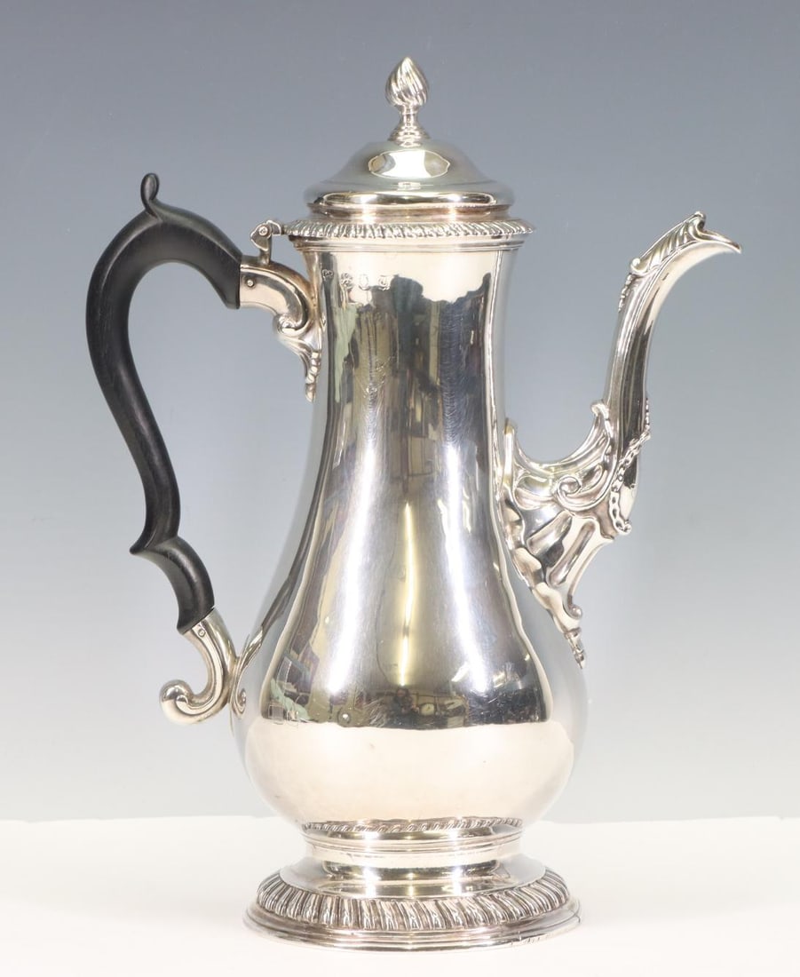 Georgian British Sterling Silver Coffee Pot (1 of 12)
