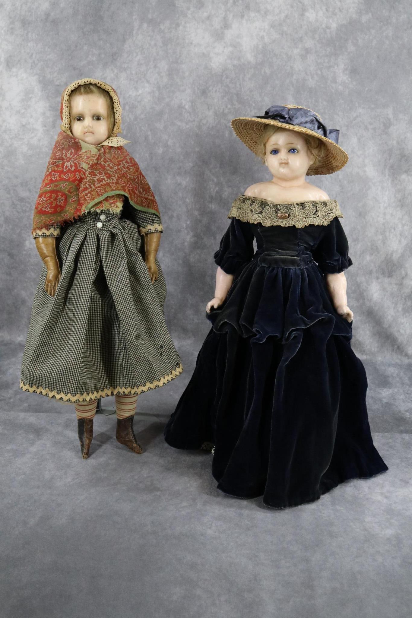 WAX DOLLS. (1 of 19)