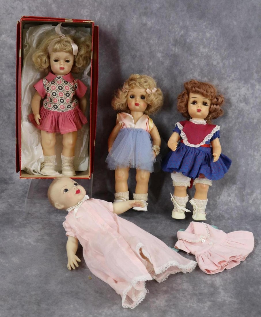 1940's-1960's DOLLS. (1 of 13)