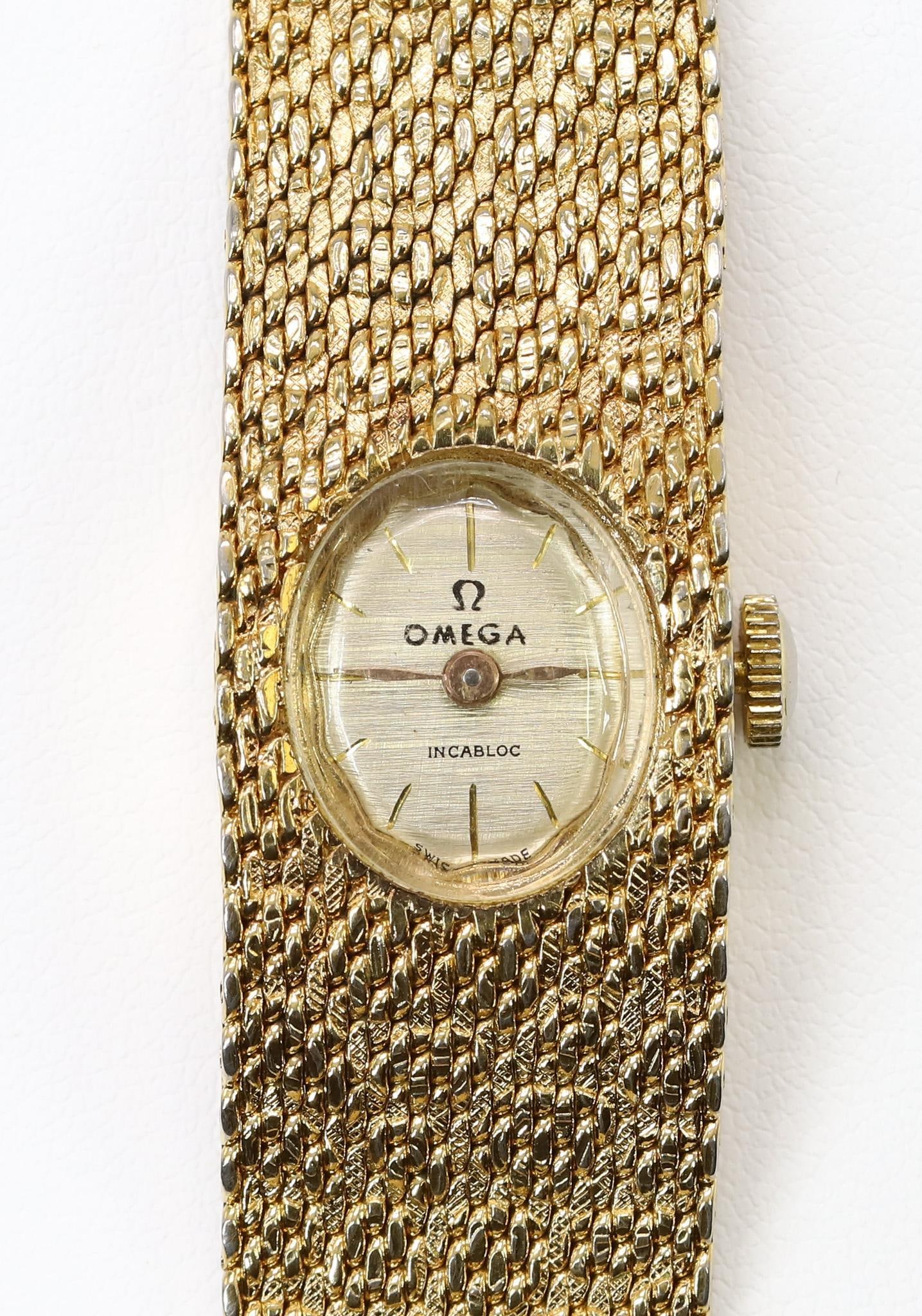 18 YG Ladies Omega Wristwatch (1 of 10)