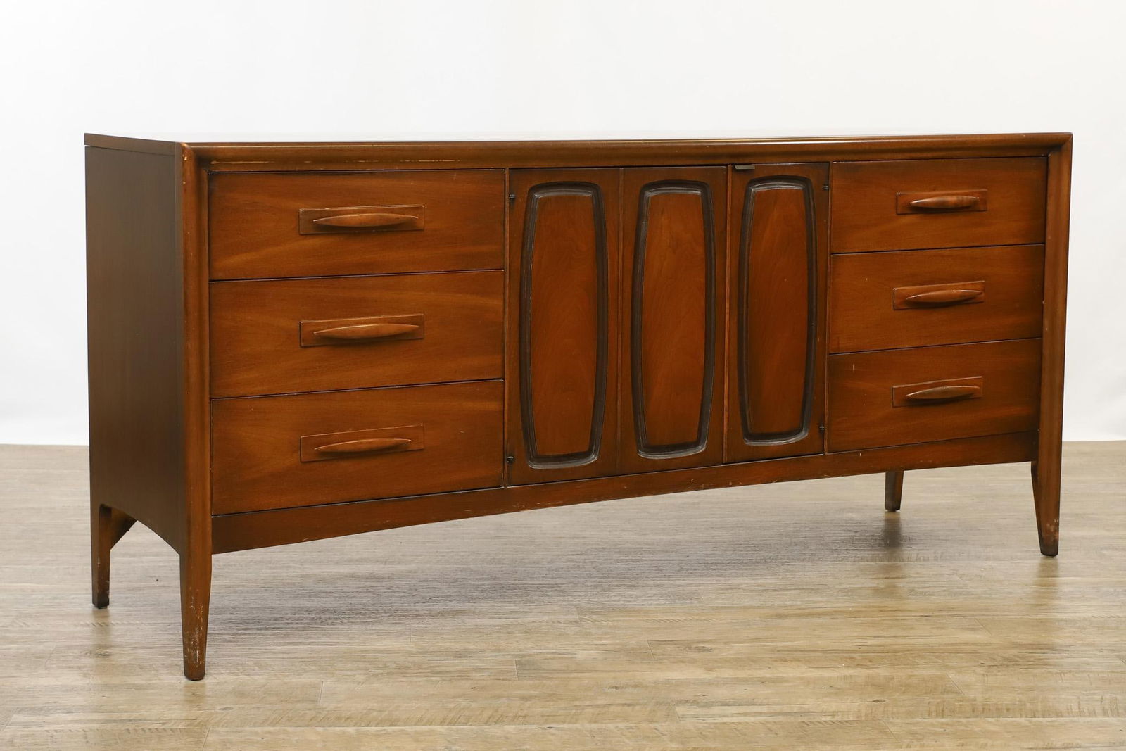Emphasis by Broyhill Premier Low Dresser (1 of 14)