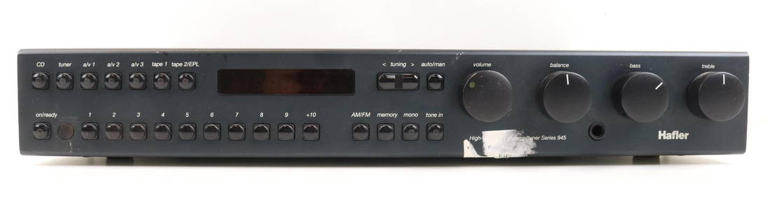 Hafler Series 945 Preamp: Hafler Jfet Preamp/Tuner Series 945. Good Used Condition, Powers On.