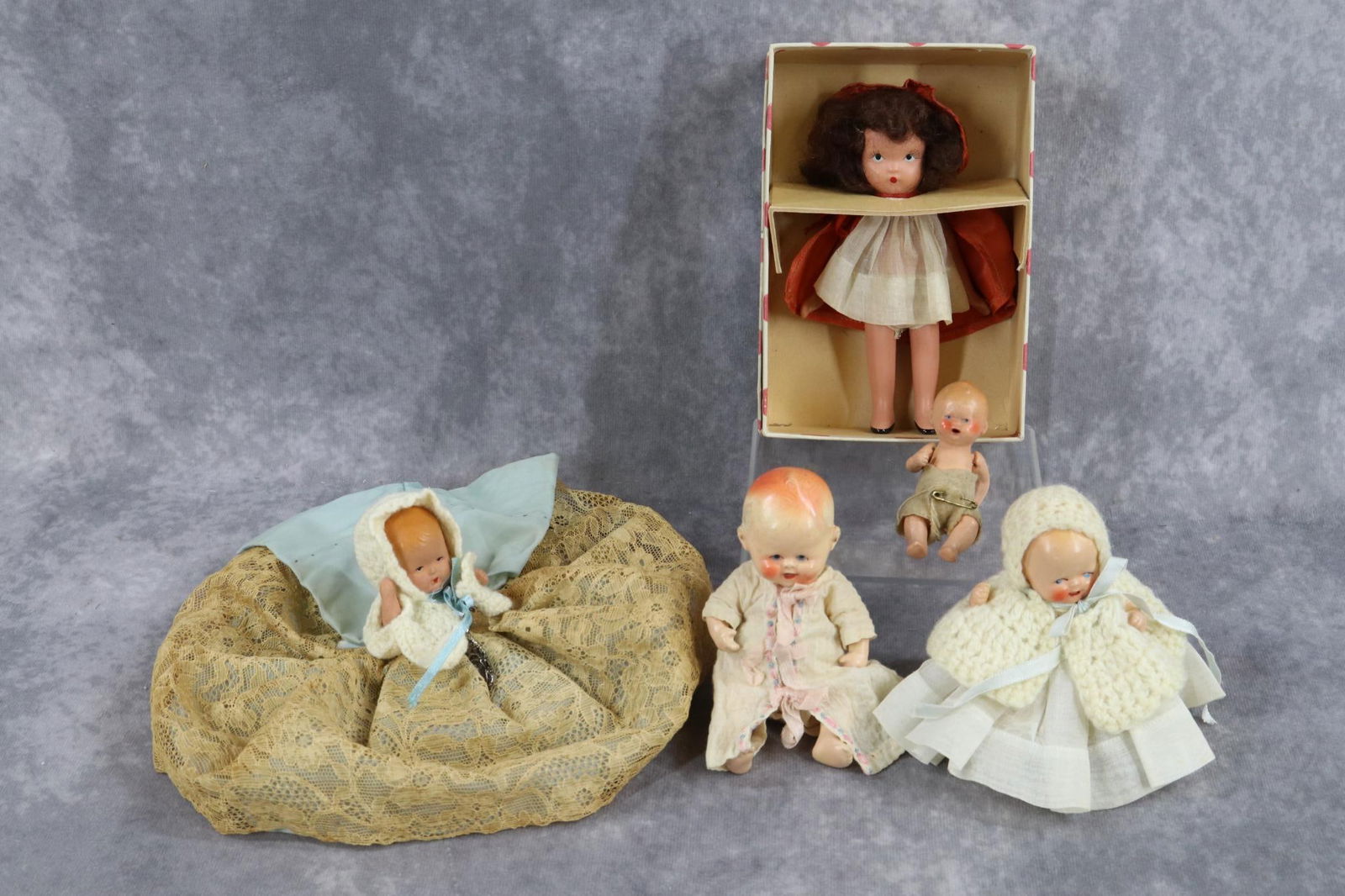 ALL BISQUE. (1 of 15)