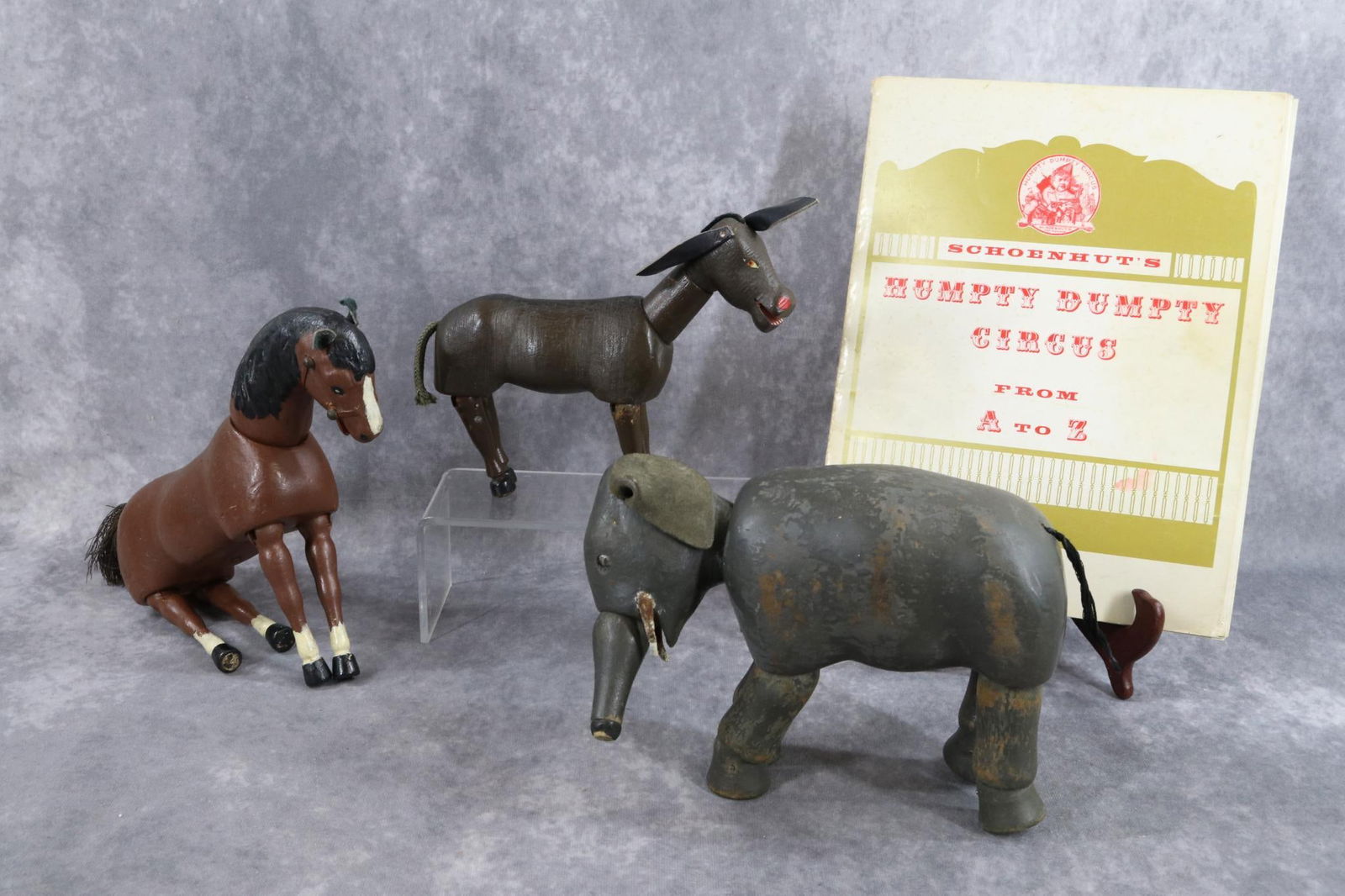 SCHOENHUT. (1 of 15)