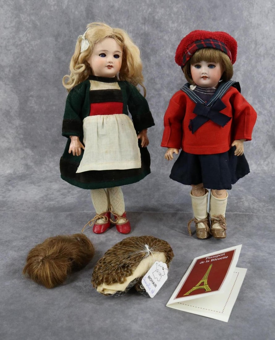 FRENCH DOLLS. (1 of 16)