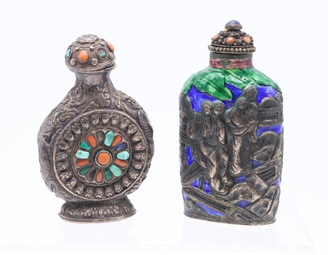 Tibetan Snuff Bottles (1 of 18)