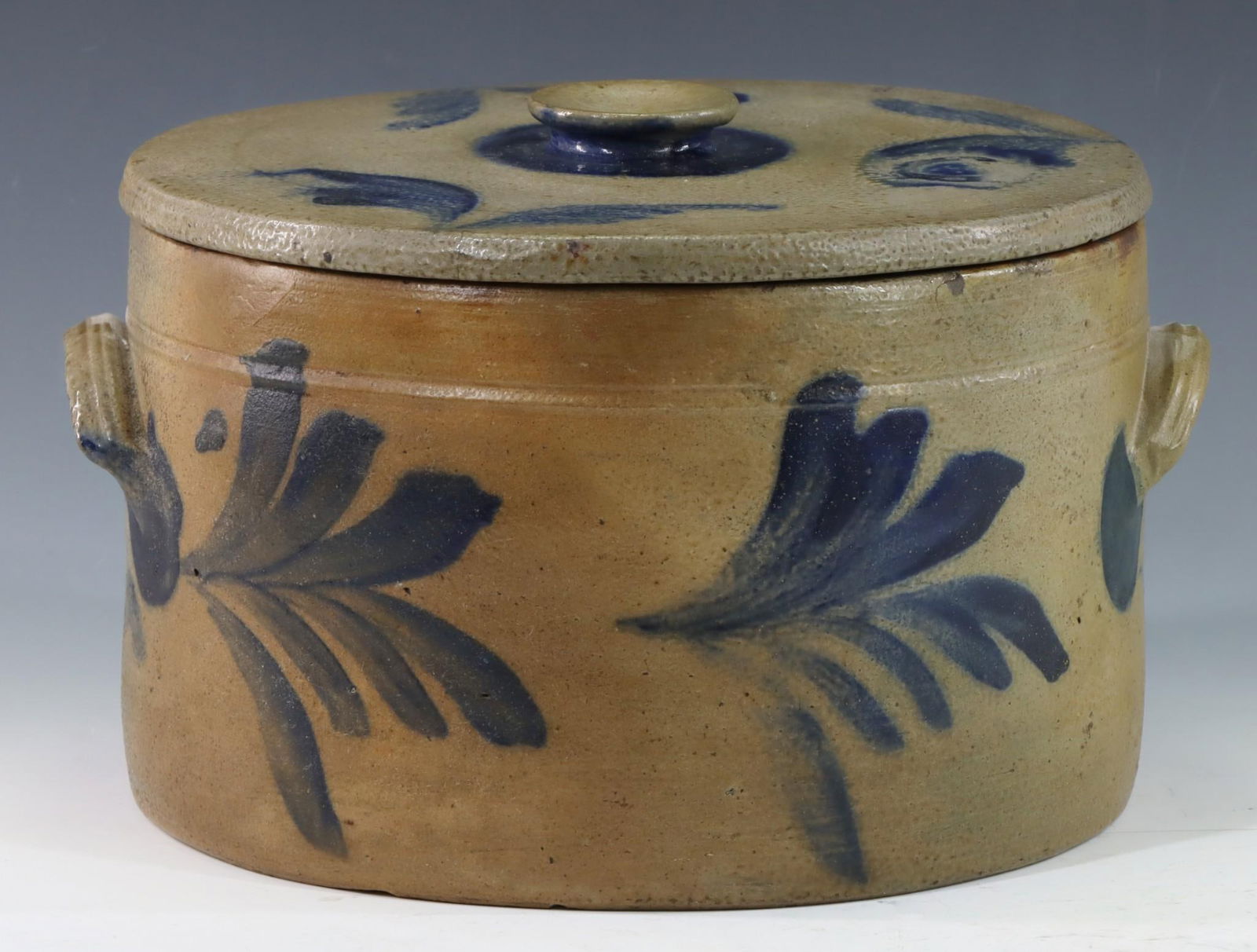 R.C. Remmey Stoneware Cake Crock (1 of 9)
