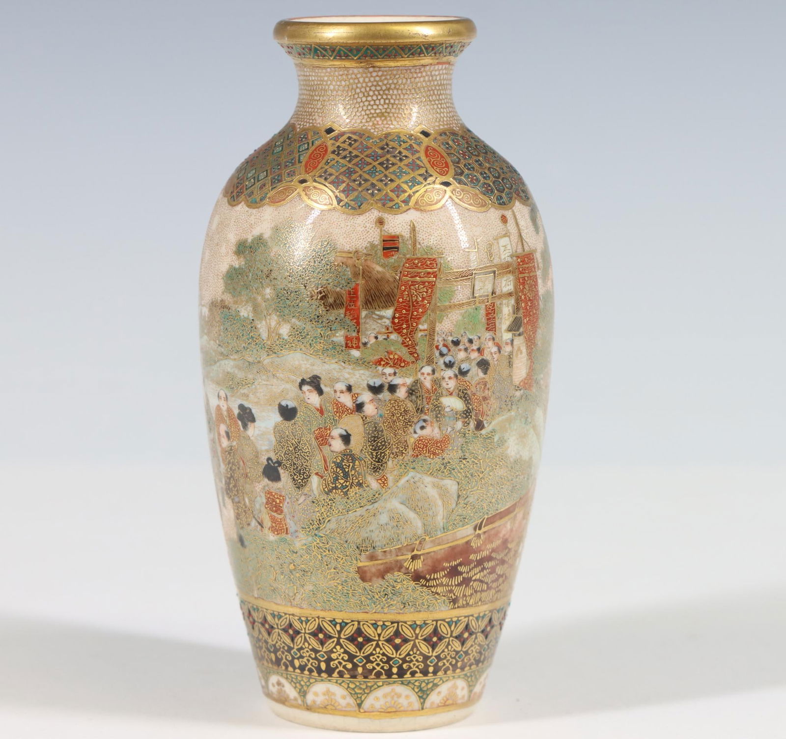 Seikozan Japanese Satsuma Pottery Vase (1 of 7)