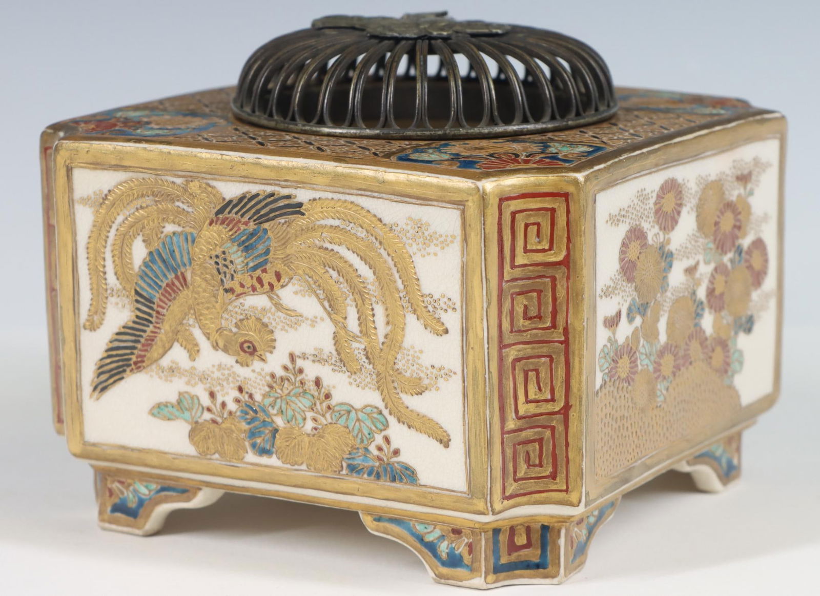 Japanese Satsuma Pottery Censer (1 of 7)