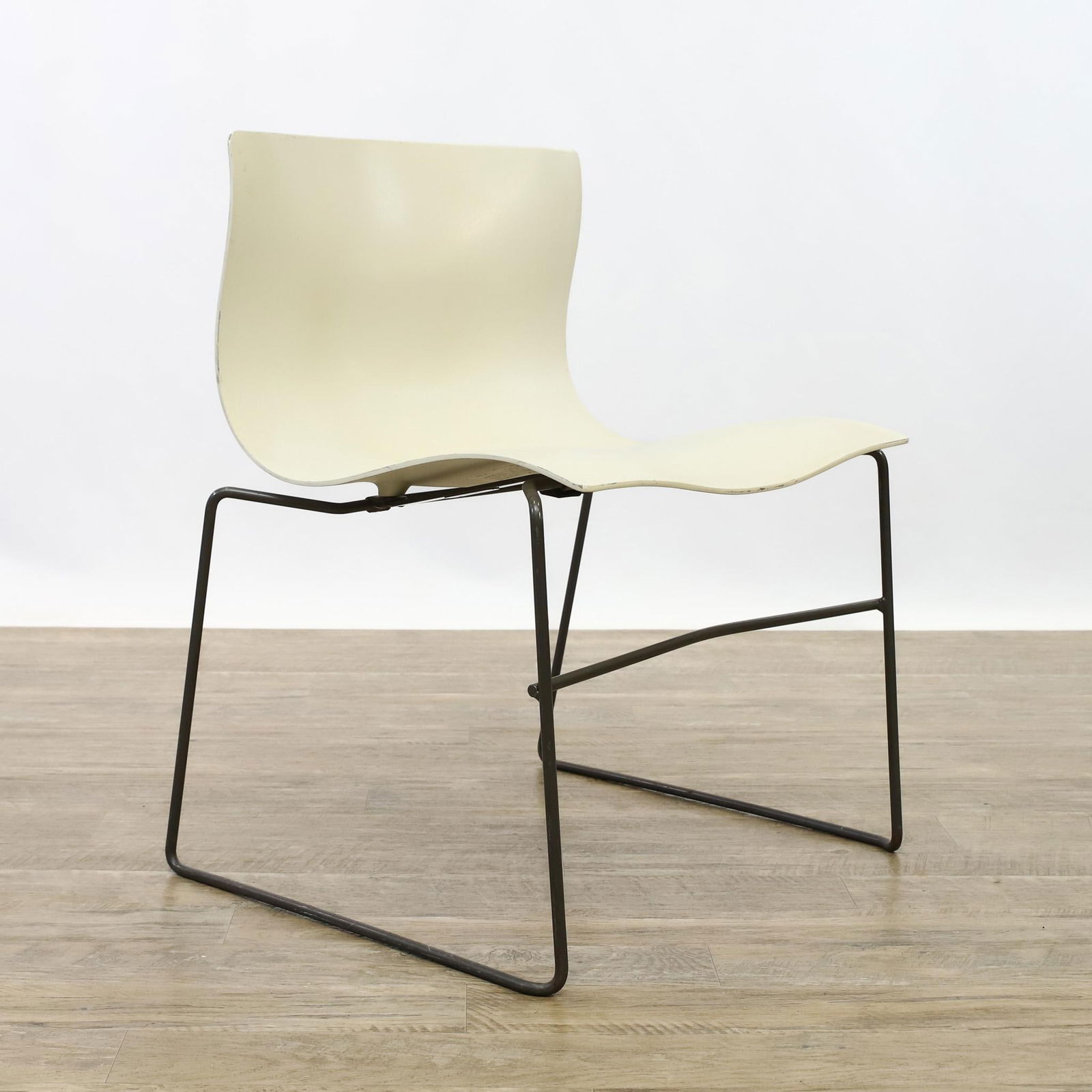 Lella and Massimo Vignelli for Knoll Handkerchief Chair (1 of 15)
